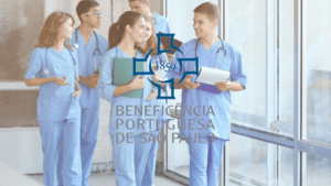 equipe-medica-com-roupa-azul